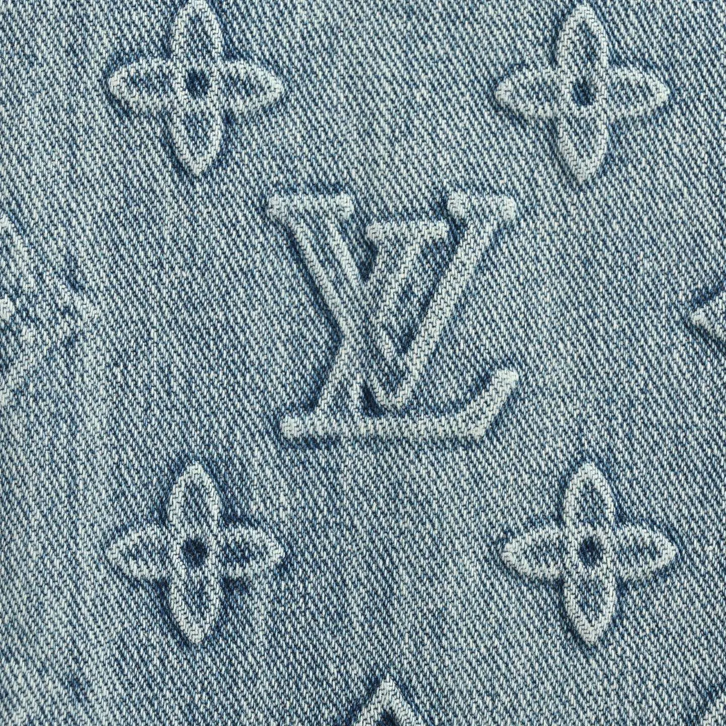Louis Vuitton/